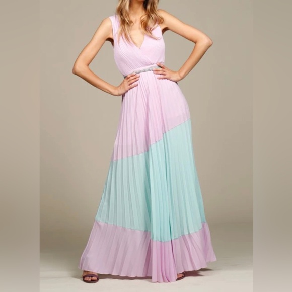 Lavender and Mint Gown - Cristina Effe - Picture 1 of 5